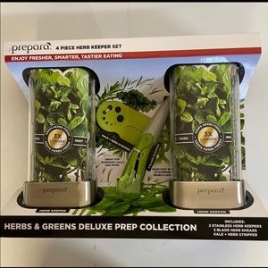 4 pcs BRAND NEW of PREPARA herb keeper